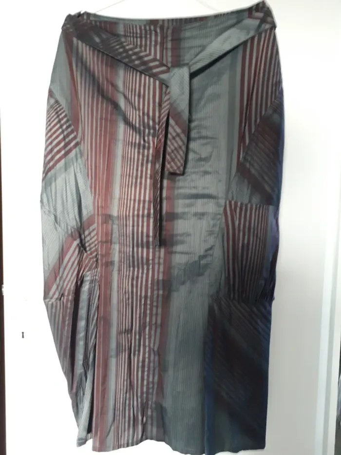 Tailleur jupe fantaisie taille M 40 42 - photo numéro 4