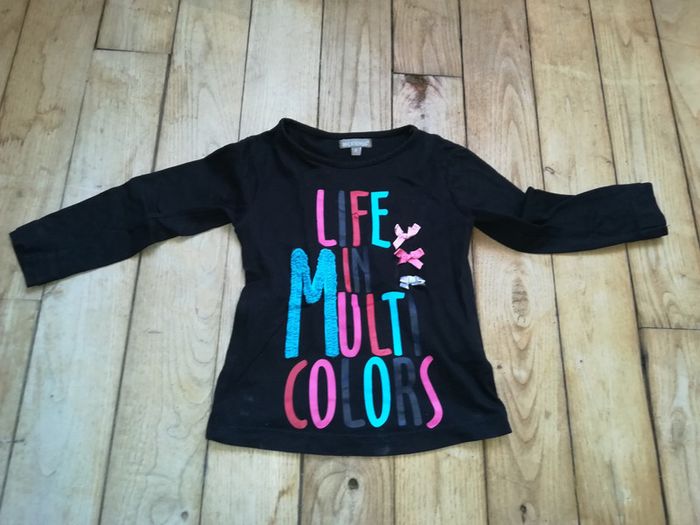Magnifique tee shirt manches longues noire avec message In Extenso taille 3 ANS 3€ - photo numéro 2