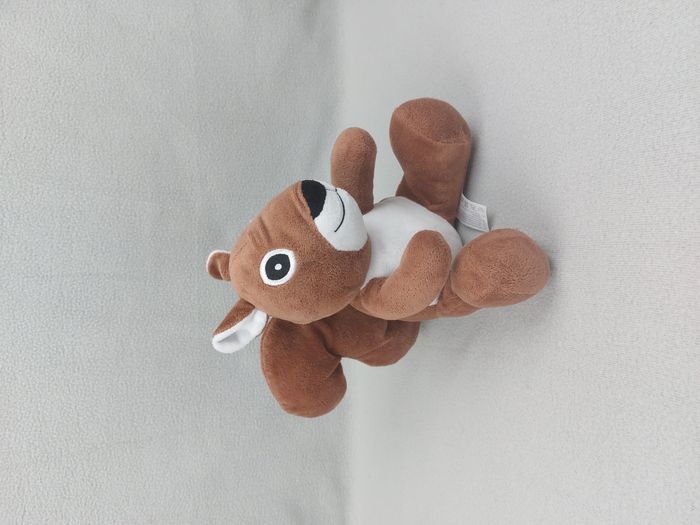 Peluche doudou écureuil ZEEMAN 20 cm marron blanc - photo numéro 3