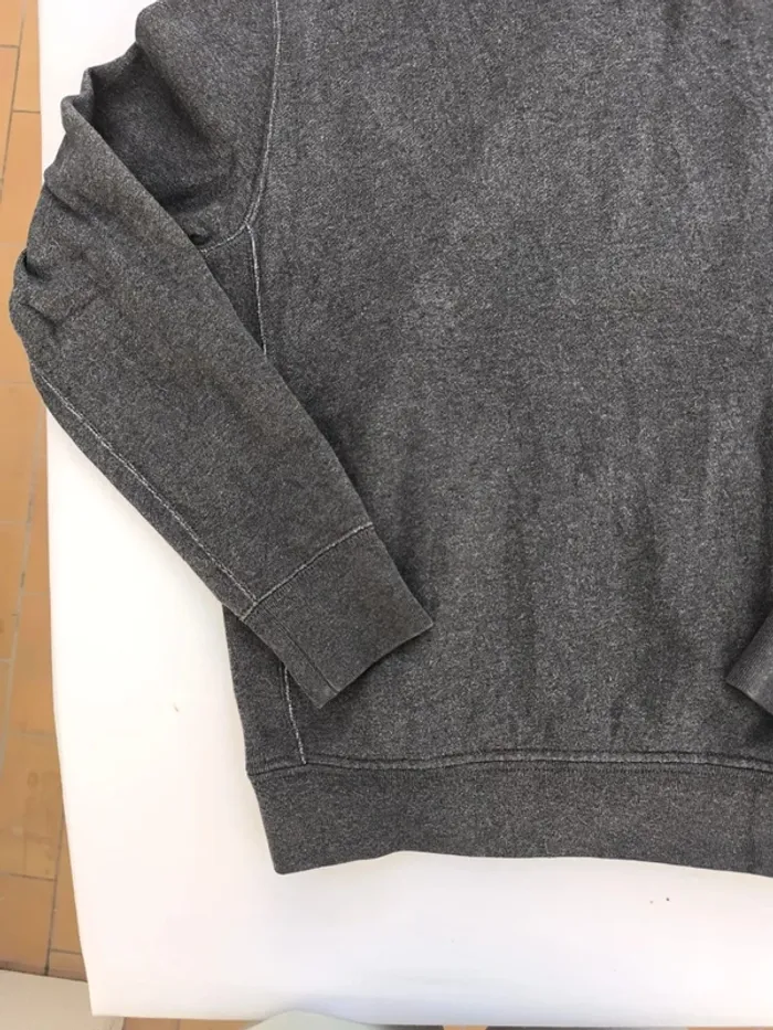 Sweat capuche homme Ralph Lauren zippé taille M gris foncé logo bordeau - tâche javel - photo numéro 17
