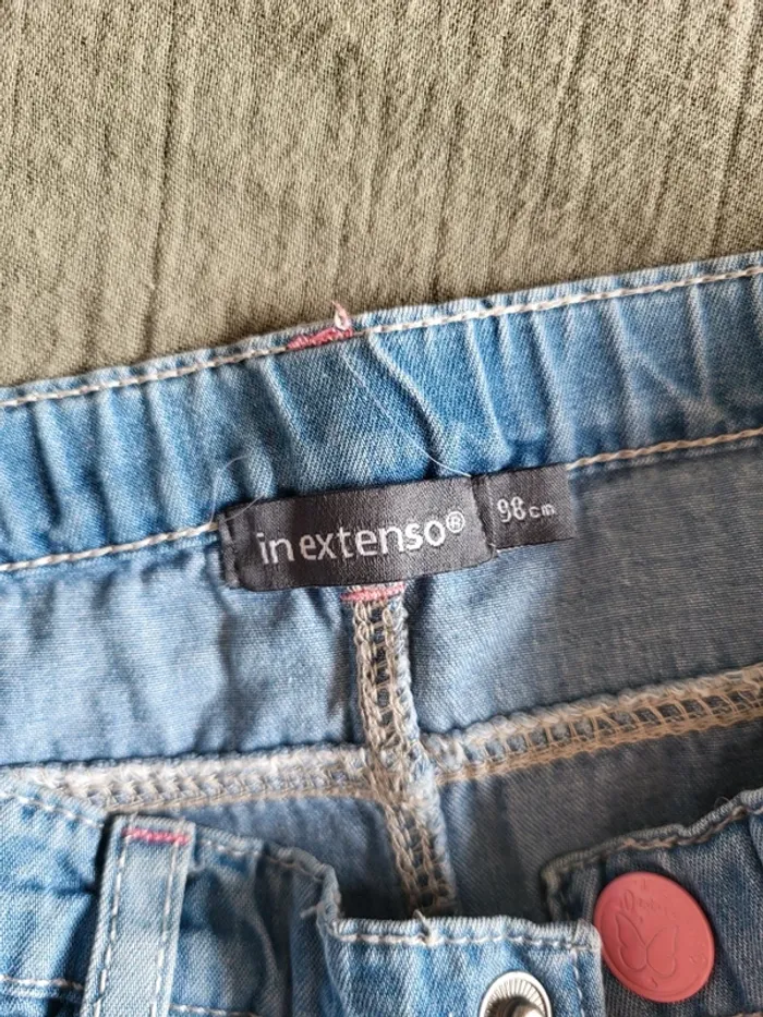 Short en jean détail dentelle très joli petits prix - photo numéro 4
