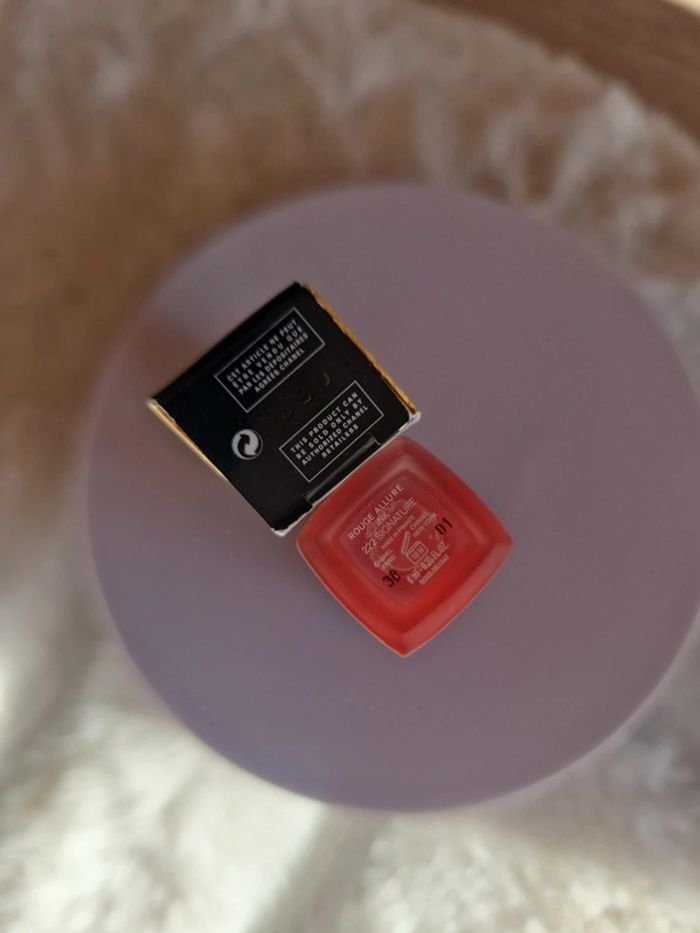 Rouge Allure INK
Rouge à lèvres mat liquide Chanel - photo numéro 4