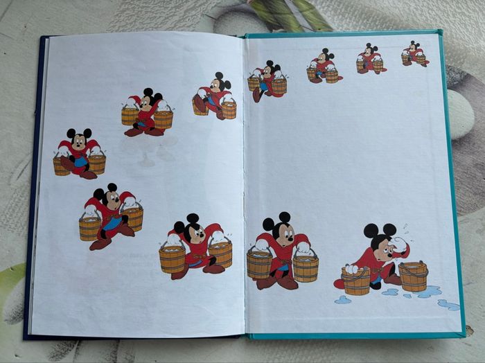 Livre Disney - photo numéro 4
