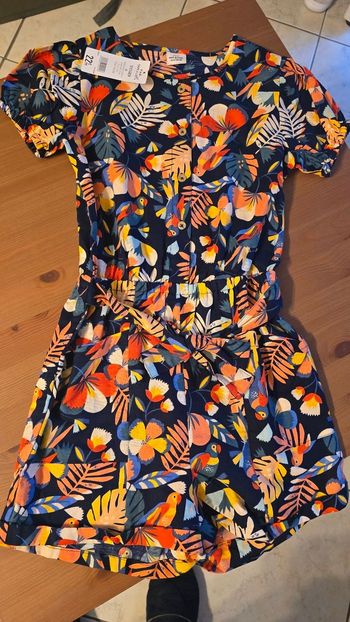 Neuve (non portée)🏷⚘️🥰 SUPERBE  combishort 10 ans fille 🥰😍