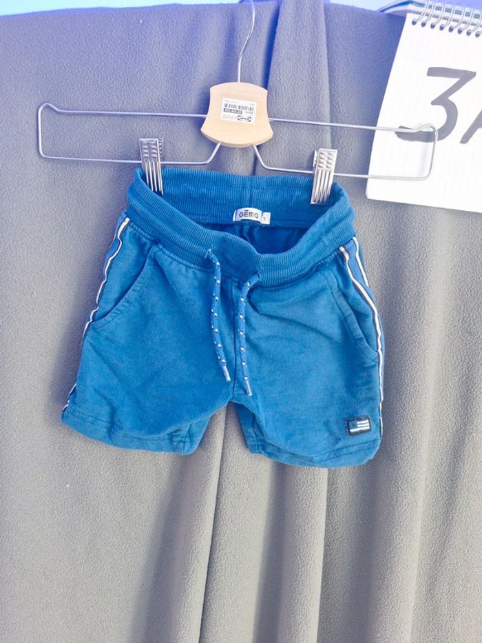 Lot 2 shorts Kiabi et Gémo 3 ans - photo numéro 4