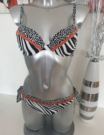 Maillot de bain noir et blanc T36/85B