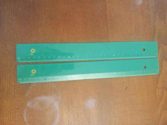Lot 2 règles 30 cm.