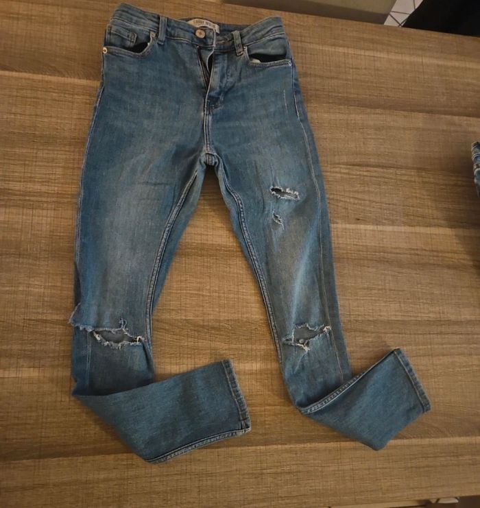 Lot de jeans 14ans - photo numéro 3