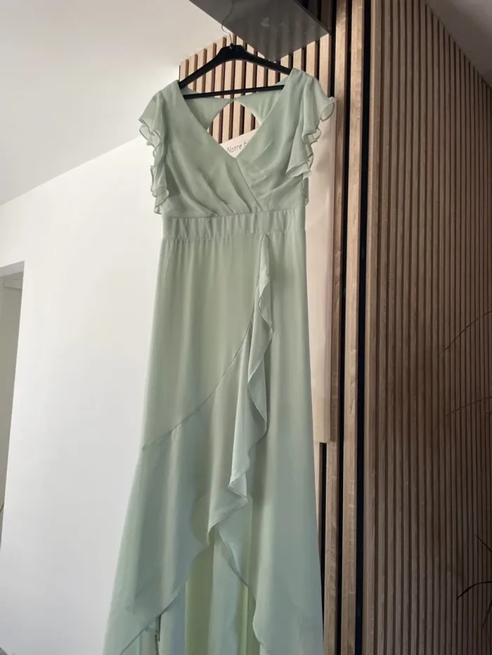Robe longue vert sauge