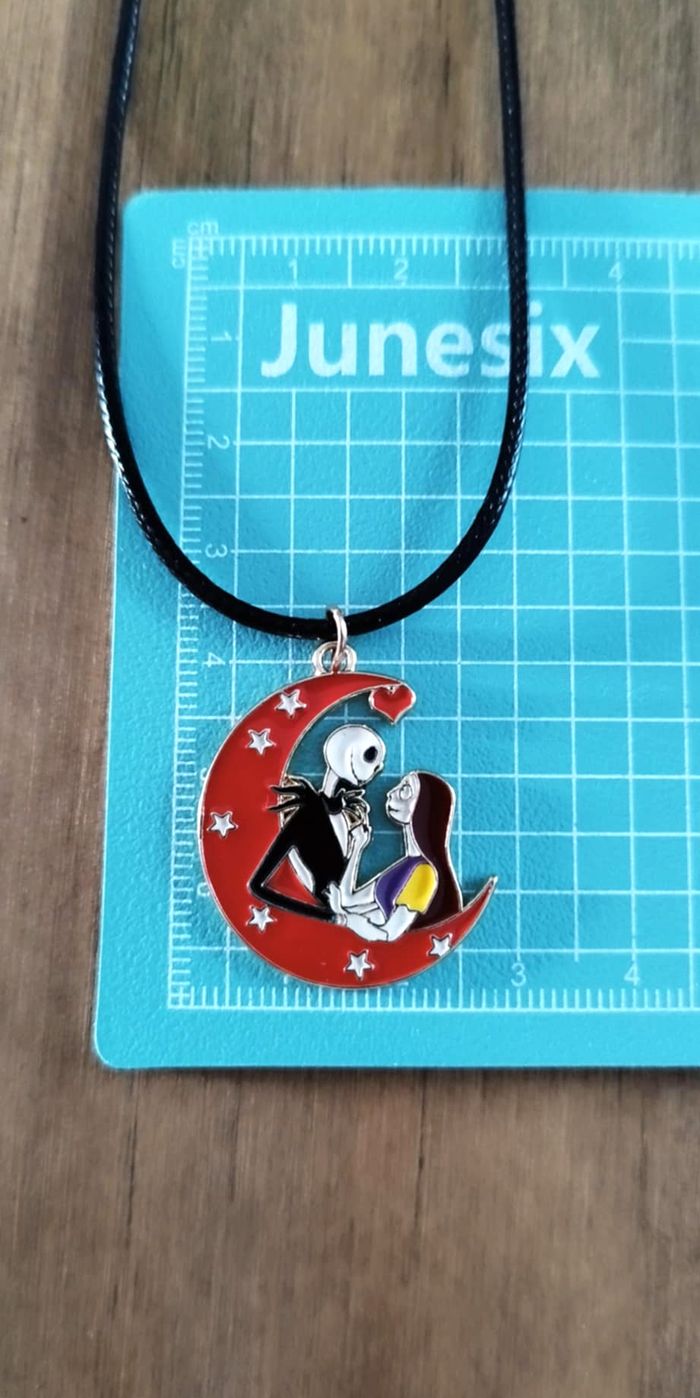 🌙 Collier avec pendentif L'Étrange Noël De Monsieur Jack - photo numéro 3