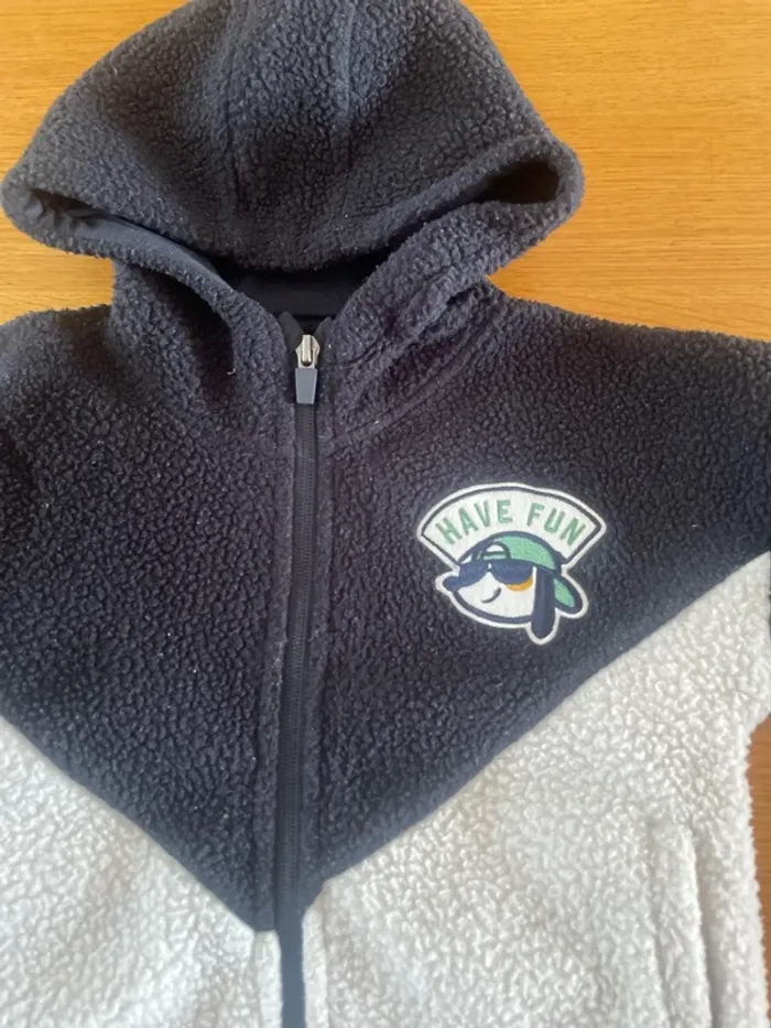 Veste polaire 3-4 ans - photo numéro 2