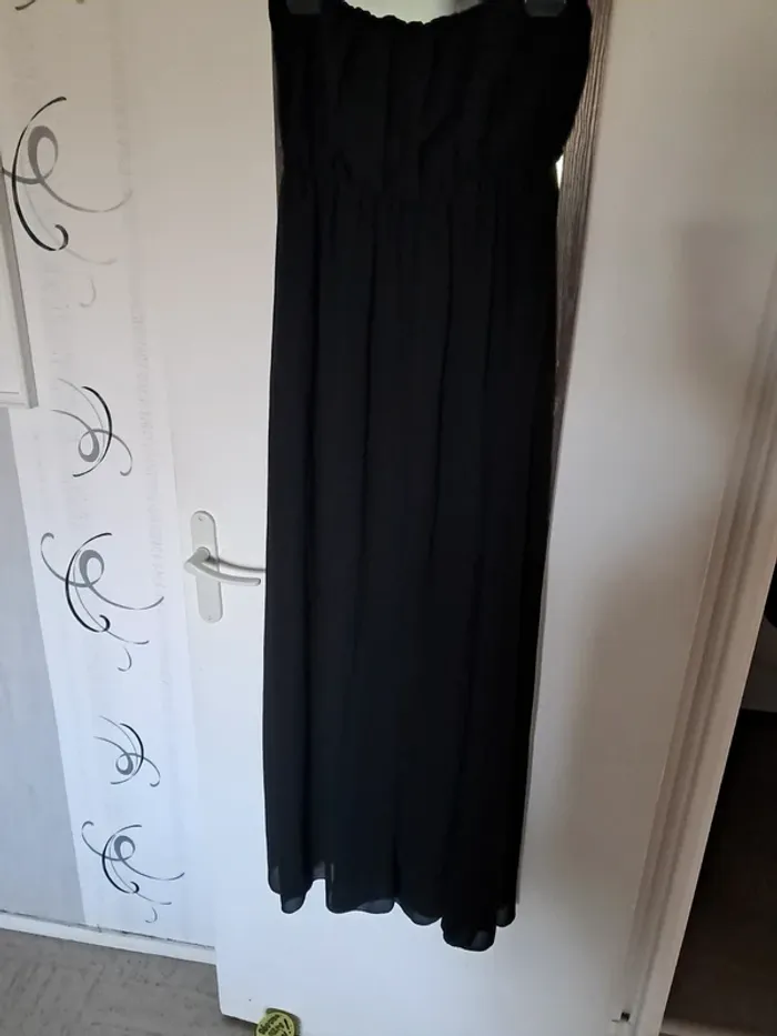 Robe longue noire sans manche - photo numéro 3