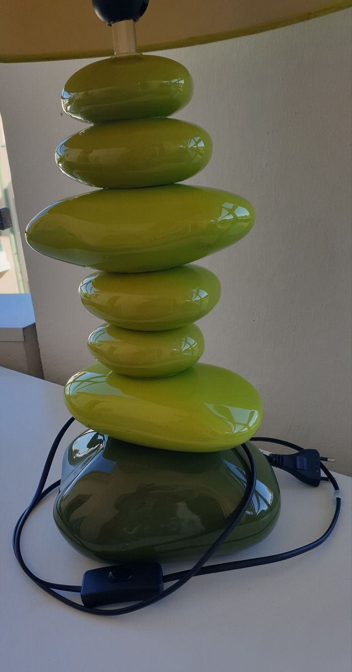Lampe 7 galets. Vert anis - photo numéro 3