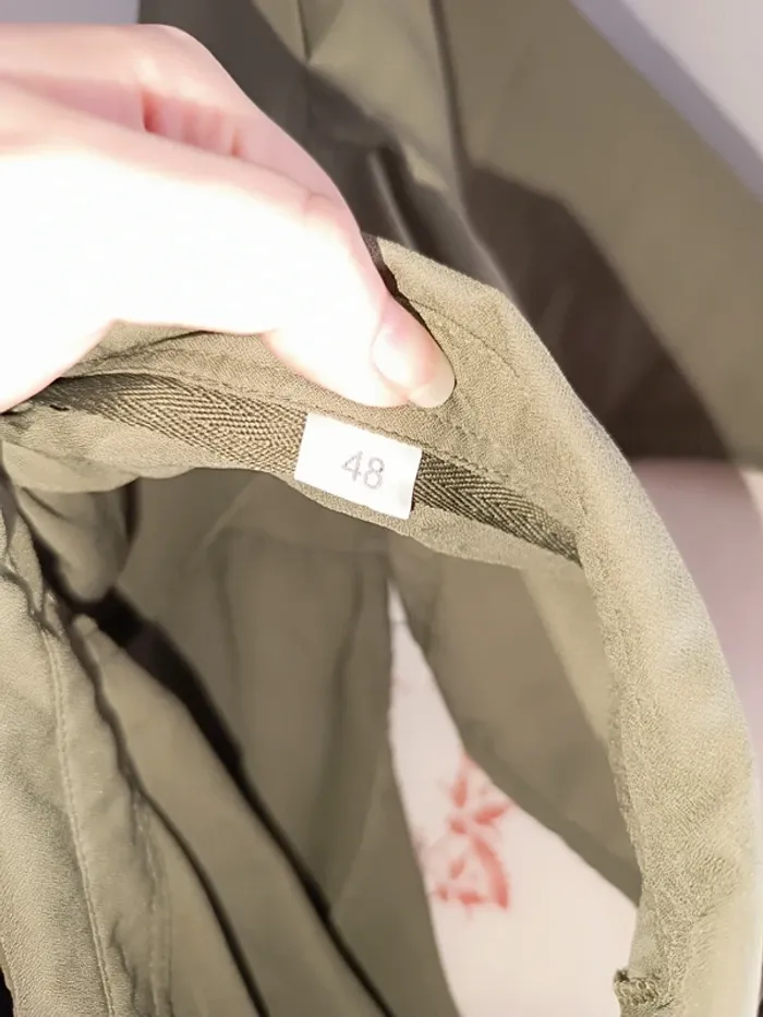 🎀 chemisier sans manche vert kaki taille 48 🎀 - photo numéro 4