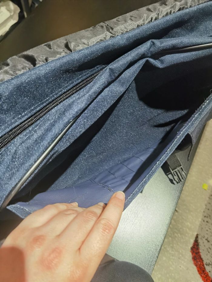 Sac pour pc portable avec lanière - photo numéro 13