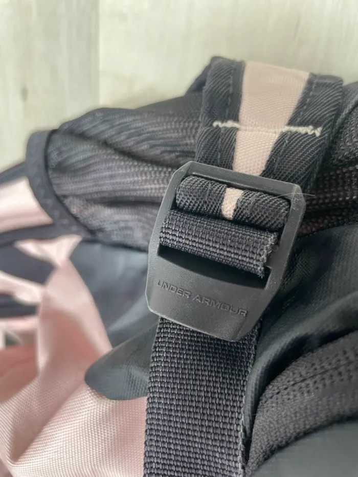 Under Armour Waterproof Storm Hustle Backpack School bag Laptop Book Bag 15" - photo numéro 16