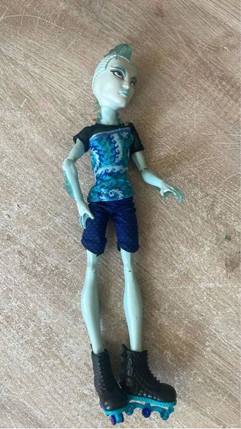 Poupée Monster High – Gil Webber Rollermaze