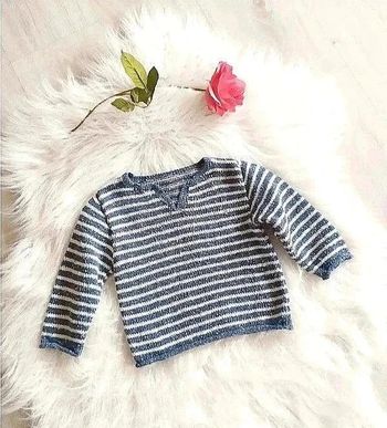 Pull bébé fille tricoté main à rayures 24 mois