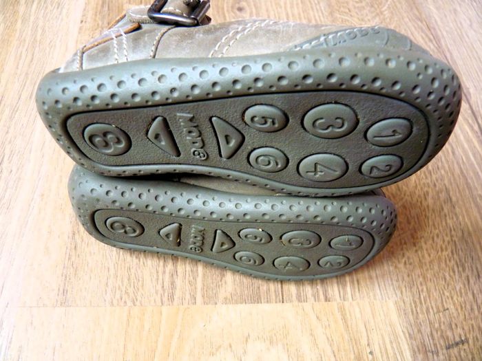Chaussure cuir + chausson Garçon pointure 22 Babar et MOD8 bleu lot TBE - photo numéro 9