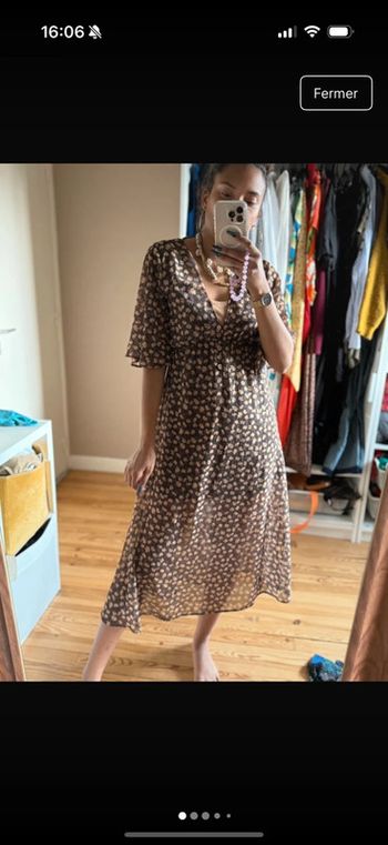 Robe longue marron à fleurs pull and bear