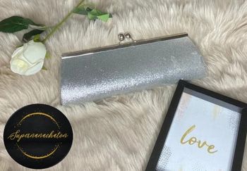 Sac / pochette de soirée gris à paillettes argentées