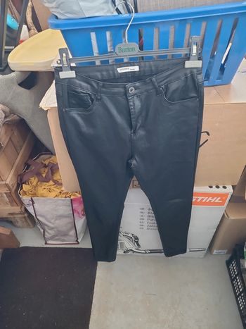 Pantalon huilé noir