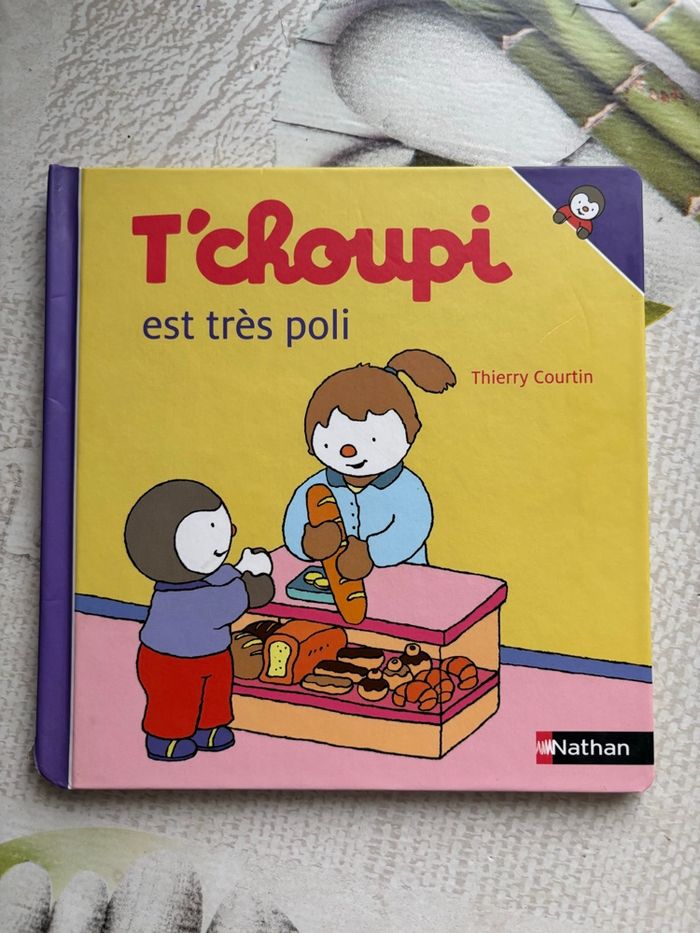Livre T’choupi N*43