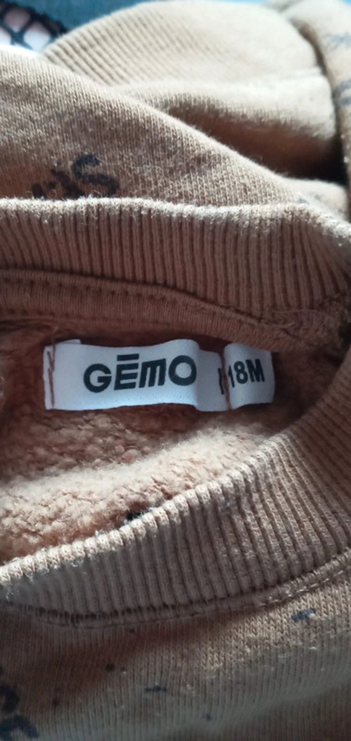 Pull Gémo taille 18 mois - photo numéro 2