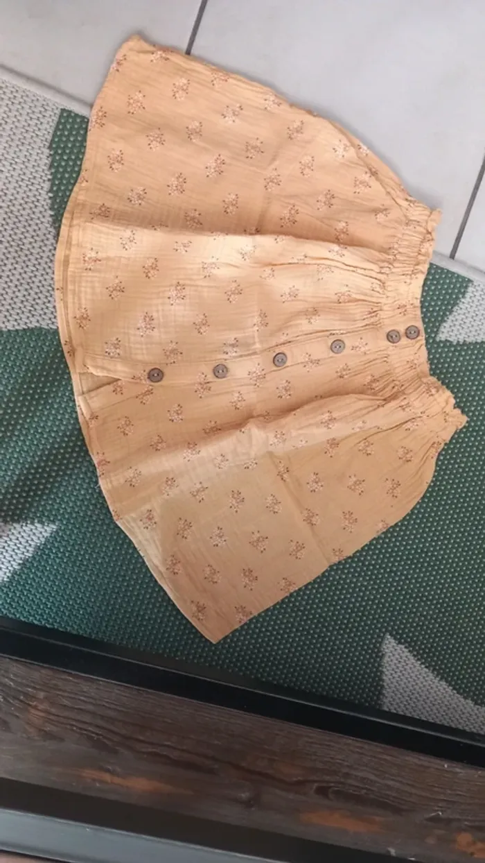 Jupe gaze de coton jaune fleurie 9 ans taille réglable tbe - photo numéro 3