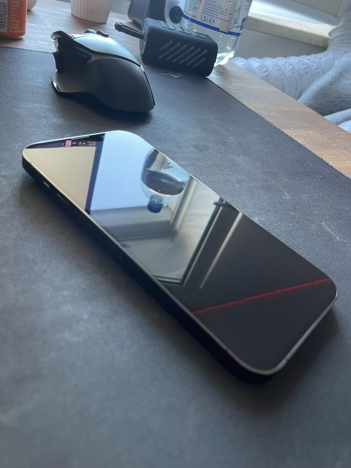 Téléphone - photo numéro 2