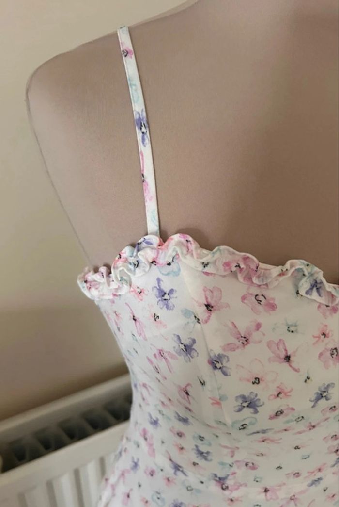 Robe d’été, blanche à motifs, NA-KD - photo numéro 3