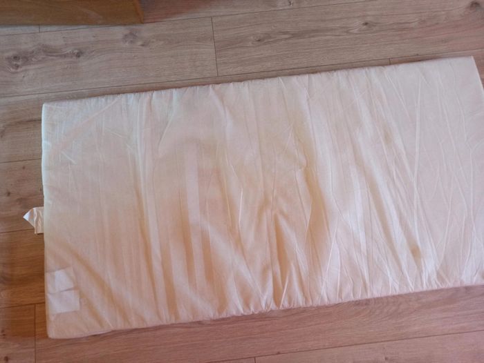 Matelas lit bébé neuf - photo numéro 2