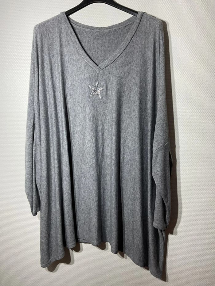 Pull ample « étoile » femme taille unique (46-60)- Laura - neuf avec étiquette