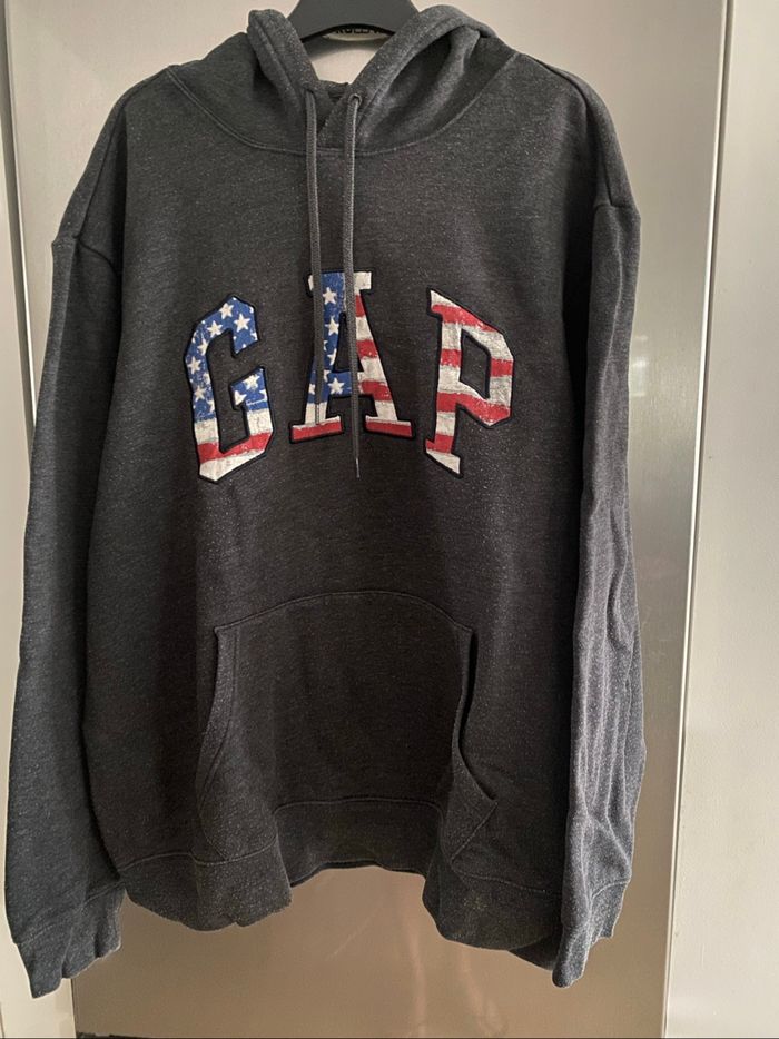 Sweat shirt  gris anthracite marque Gap