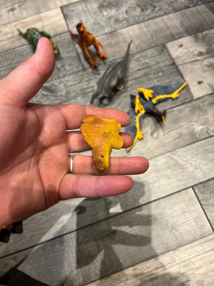 Lot dinosaures - photo numéro 6