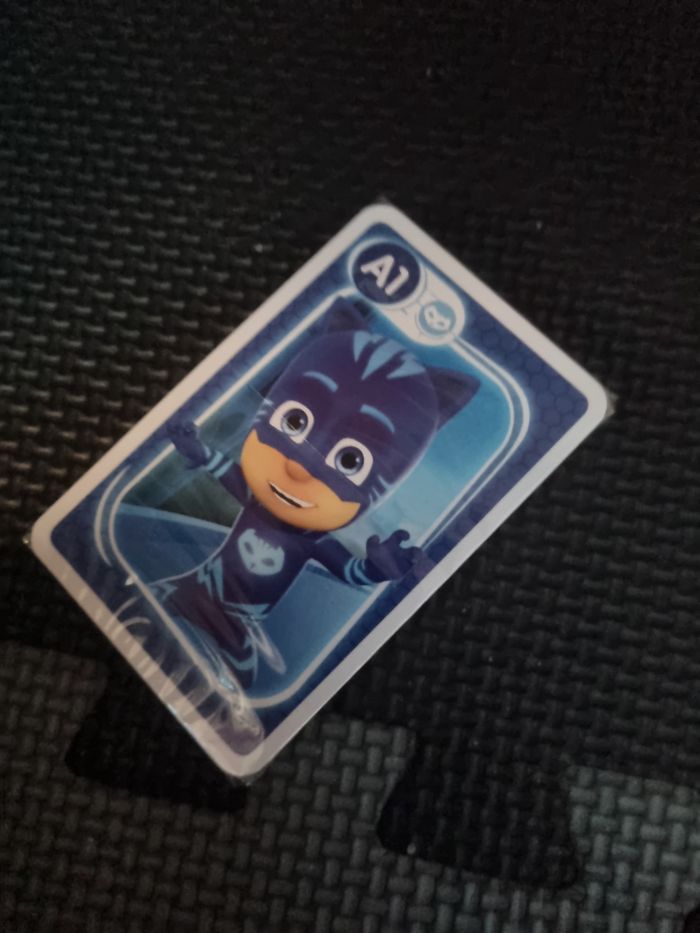 Jeu de carte pyjamasques jeu de famille - photo numéro 4