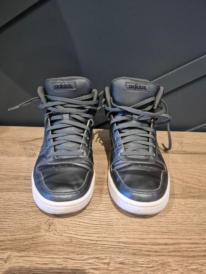 Adidas hautes 39,5 - photo numéro 2