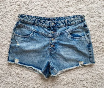 Short en jean bleu clair Kiabi Taille 44
