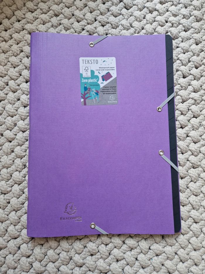 Pochette élastiques avec compartiments