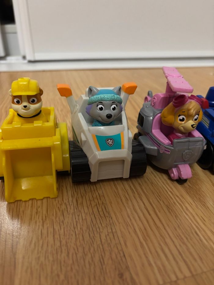 Lot 6 figurines pat patrouille - photo numéro 3