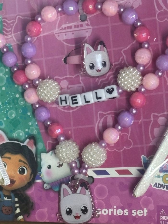 Gabby chat lot Figurines sirène + Serre-tête et bijoux Coffret Gabby chat amis mer-veilleux Gabby’s Dollhouse - photo numéro 5