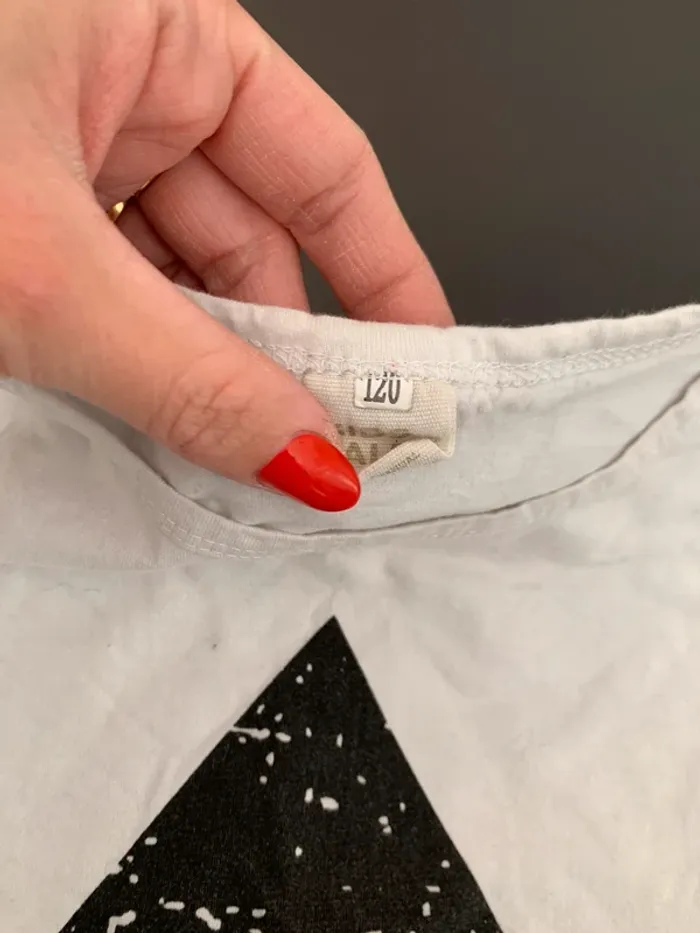 T-shirt hipster taille 8 ans - photo numéro 3