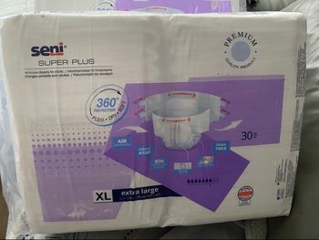 3  paquets couches adultes SENI XL 30pcs