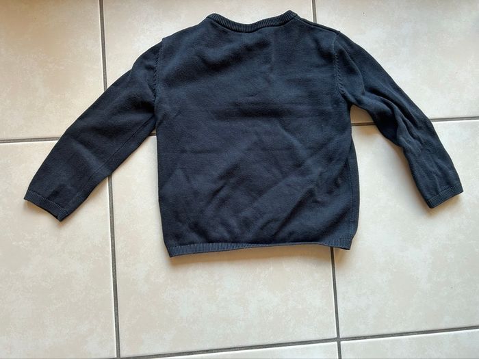 Lot 2 pulls coton 4 ans Kiabi - photo numéro 3