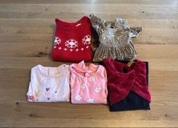Lot vêtements fille 24 mois