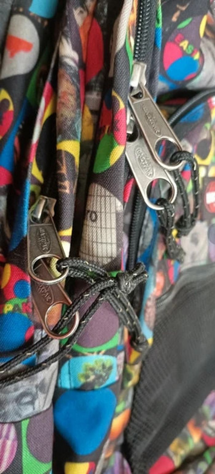 Cartable Grand sac à dos coloré Eastpak - photo numéro 8