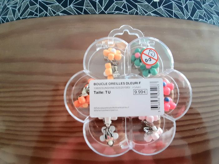 Lot boucles d'oreilles petite fille - photo numéro 3