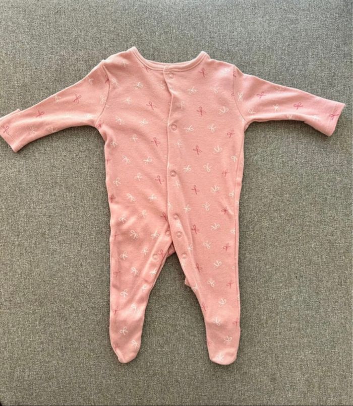Lot de 3 pyjamas Primark neufs (1-3 mois) - photo numéro 4