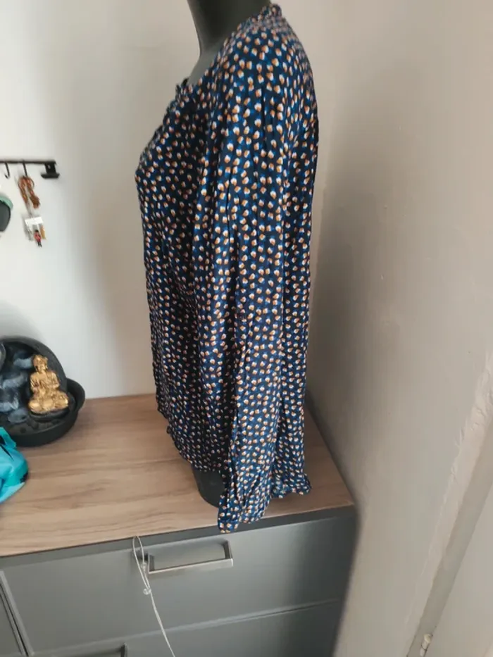 Blouse manche longue in extenso taille 46 - photo numéro 2