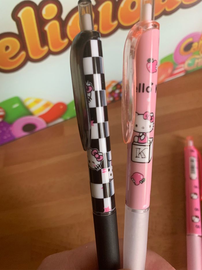 4 stylos Hello Kitty - photo numéro 5